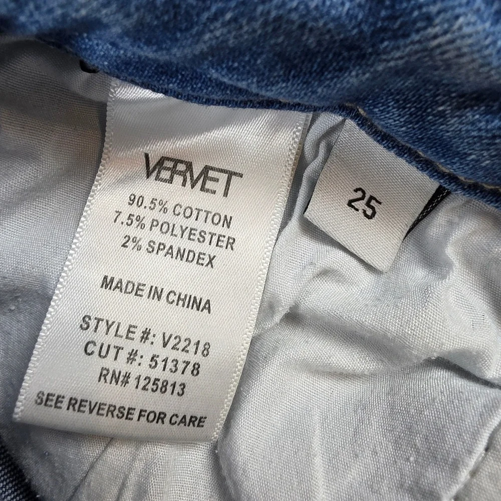 Altar'd State Vervet Distressed High Rise Straight Leg‎ Jeans Blue 25 V2218